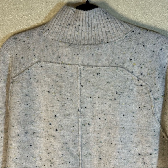Loft Mock Turtleneck Confetti Long Sleeve Pullover Sweater Size XS Raw Seams New - Picture 7 of 11